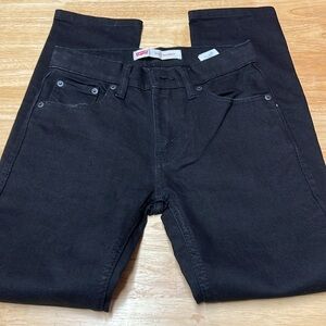 Levi’s 510 skinny black jeans